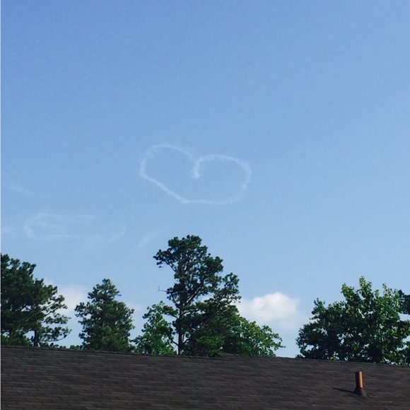 MEET YOUR POSHER - Picture 3 of 9